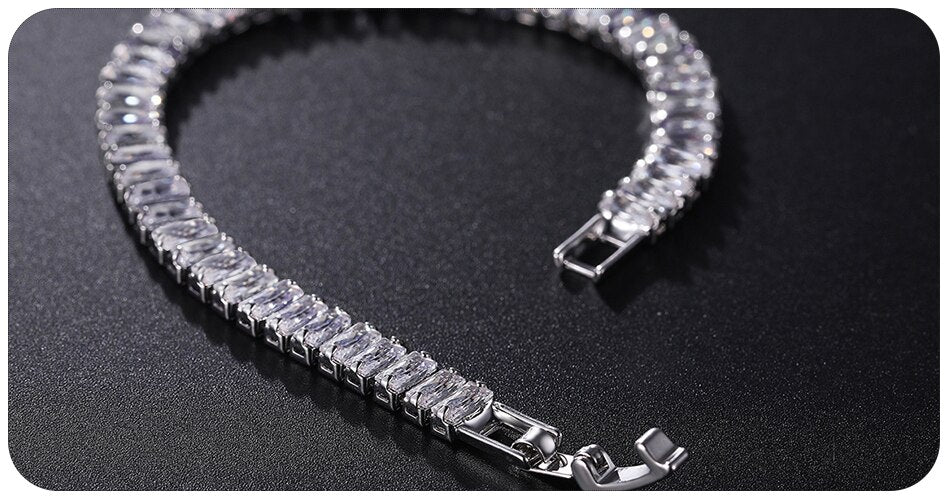 Sparkling Bracelet $30 ON SALE NOW!!! 21.99