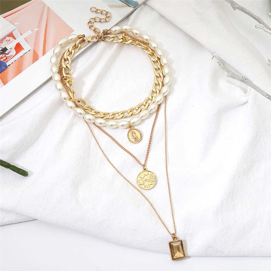 Oval Pearl Necklace SALE NOW:  $20.00