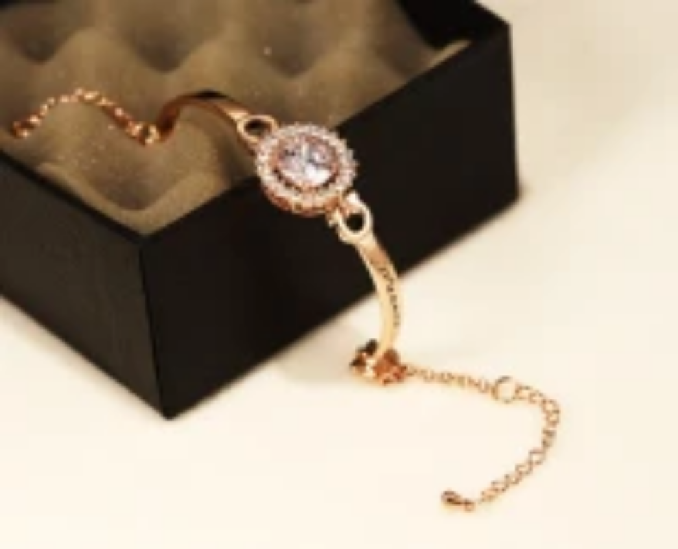 Sale:  $19.99 Bracelet!